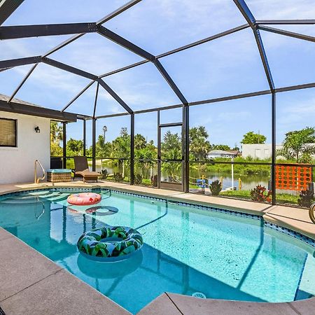Cozy Retreat, Heated Pool, Water Canal, Bikes,3 Bedroom Cape Coral Ngoại thất bức ảnh