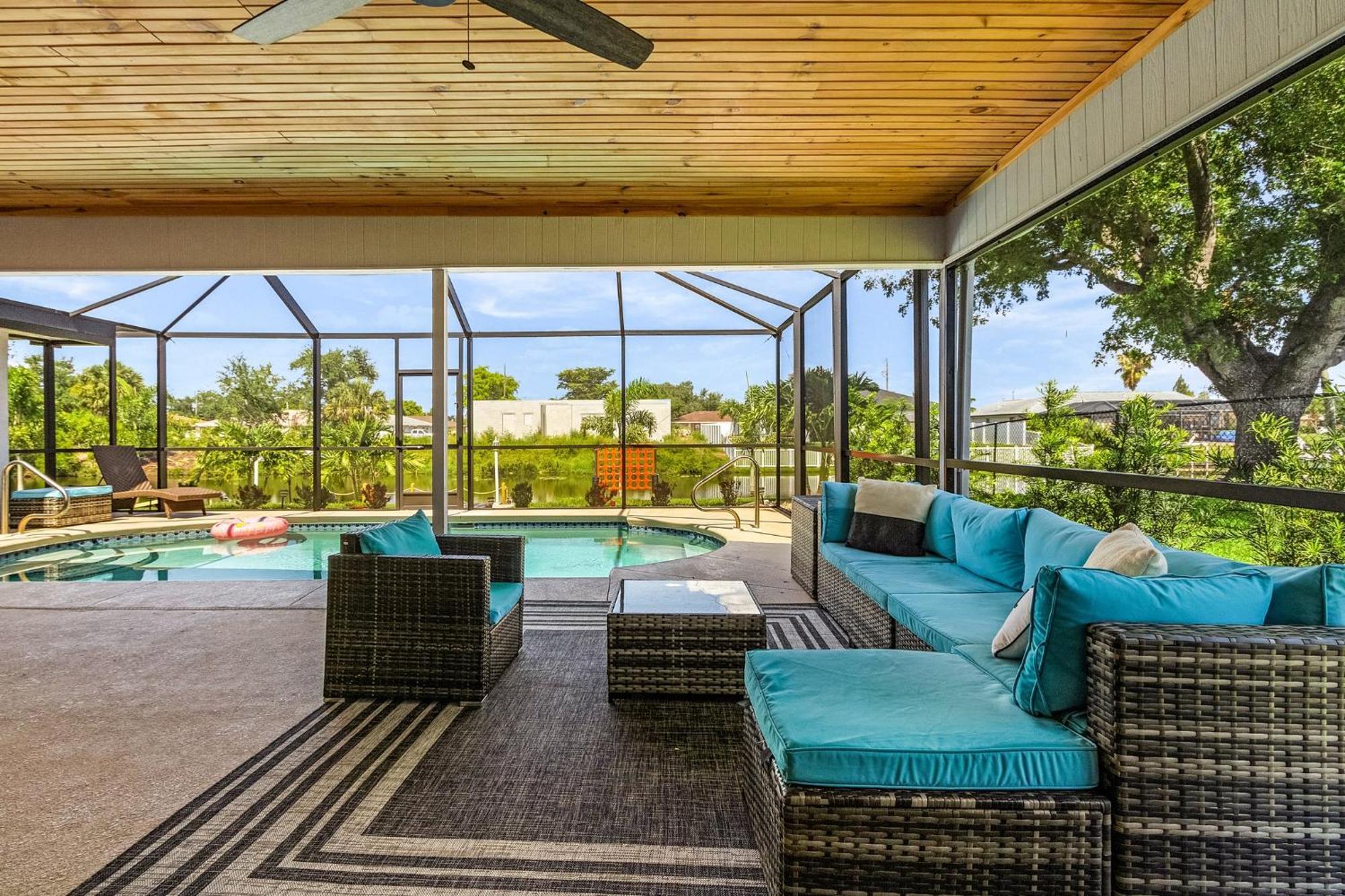 Cozy Retreat, Heated Pool, Water Canal, Bikes,3 Bedroom Cape Coral Ngoại thất bức ảnh